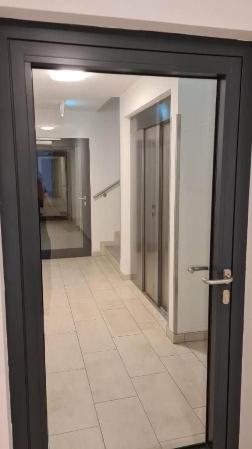 Top Apartments Kaiserebersdorf Vienna Luaran gambar