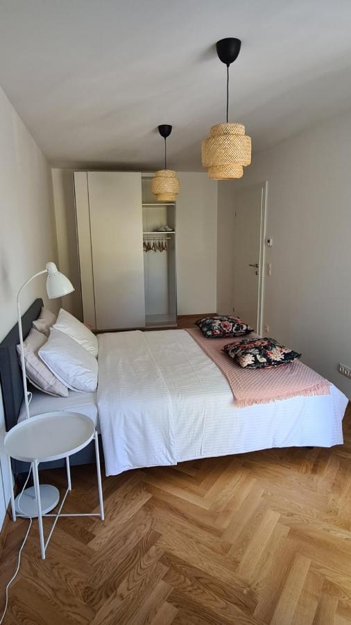 Top Apartments Kaiserebersdorf Vienna Luaran gambar
